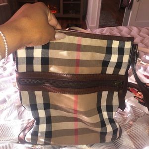 Burberry crossbody